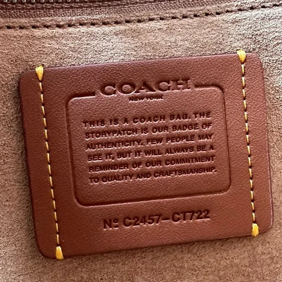 Coach Cargo Leather Shoulder Bag Purse Pebble New NWT - Picture 8 of 9